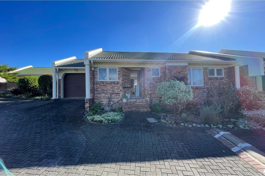 2 Bedroom Property for Sale in Chiselhurst Eastern Cape
